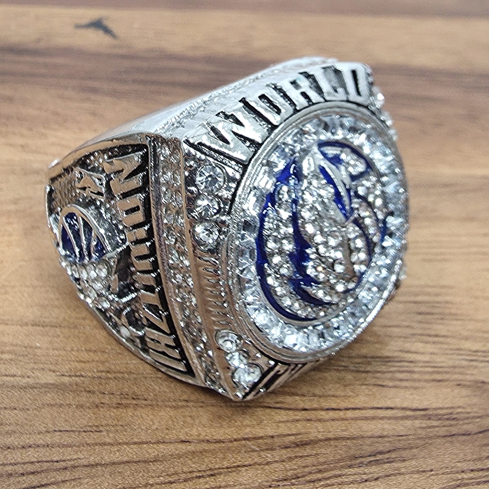Dallas Mavericks Championship Ring Size 12 Nowitzki 2011 Fan Edition